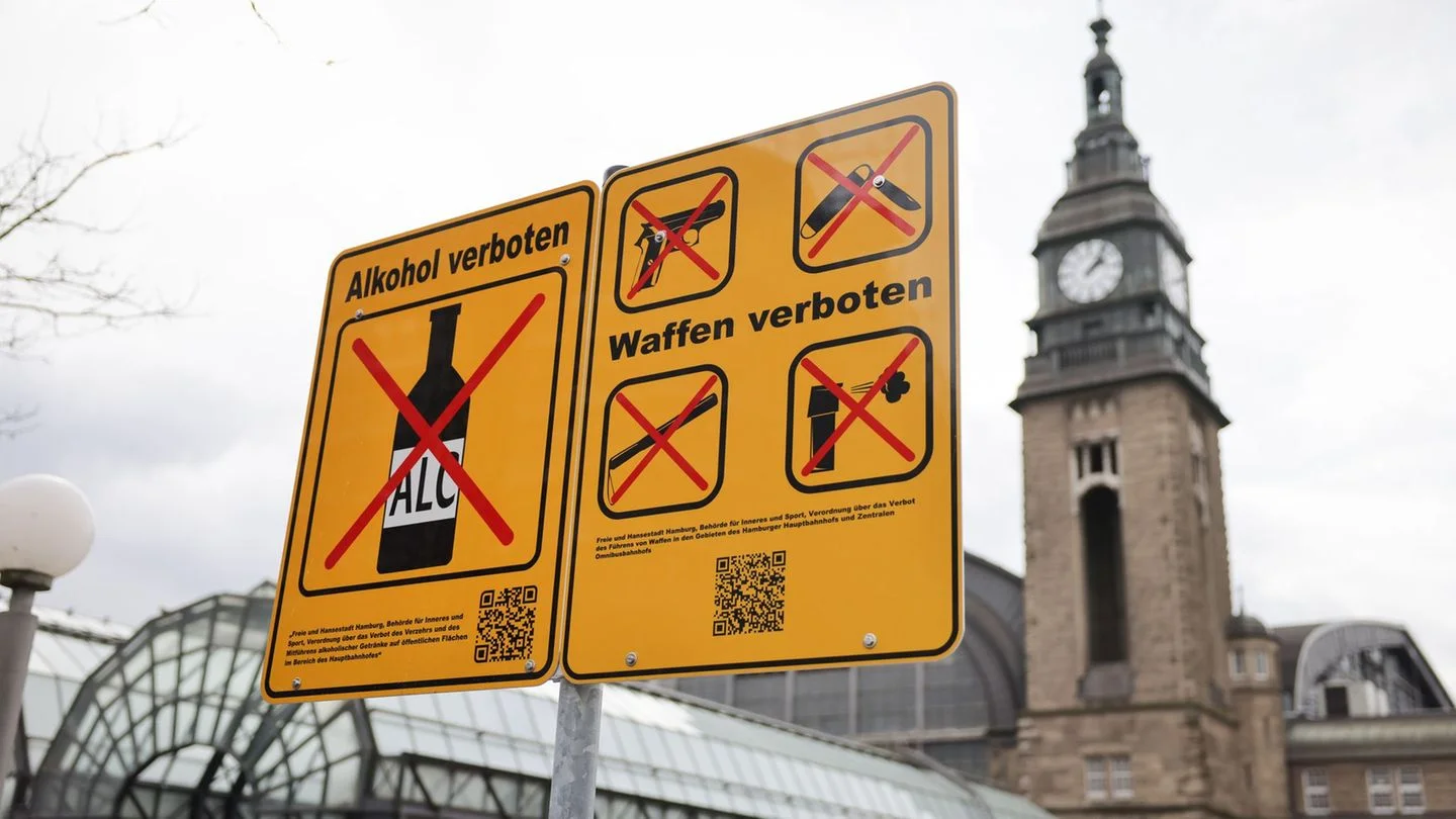 Alcohol Ban in the Heart of Hamburg; Will Life Improve?