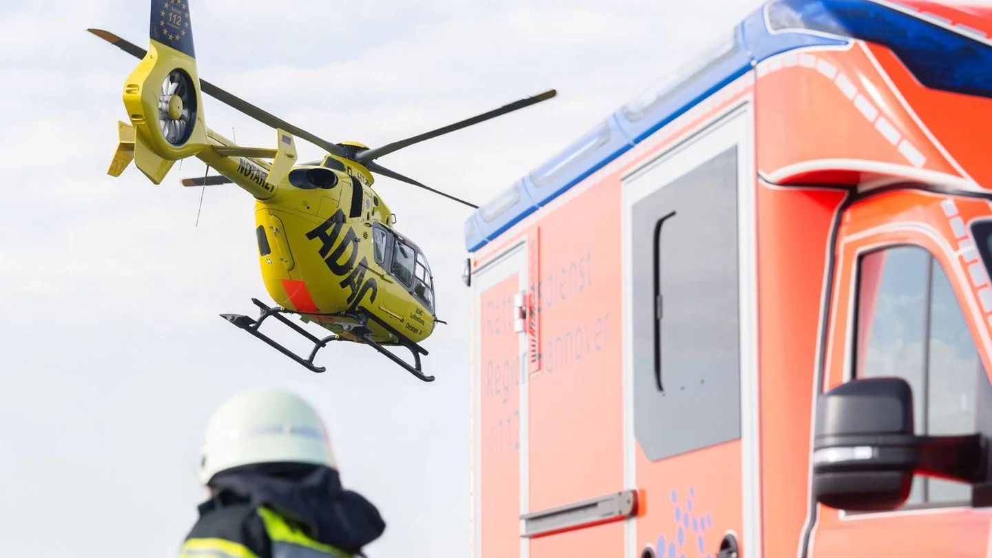 Fatal Accident: 87-Year-Old Man Severely Injured in Soltava