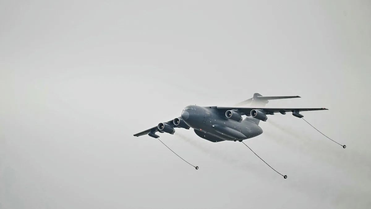 China Showcases Its Air Power: Aerial Refueling of Sixth Generation Fighter in the Sky