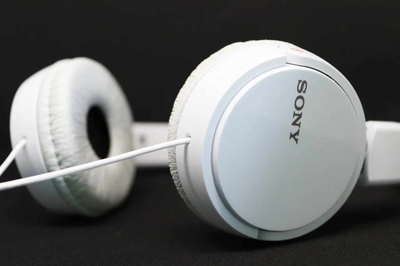 Sony Shakes Up the Market with Its New Headphones