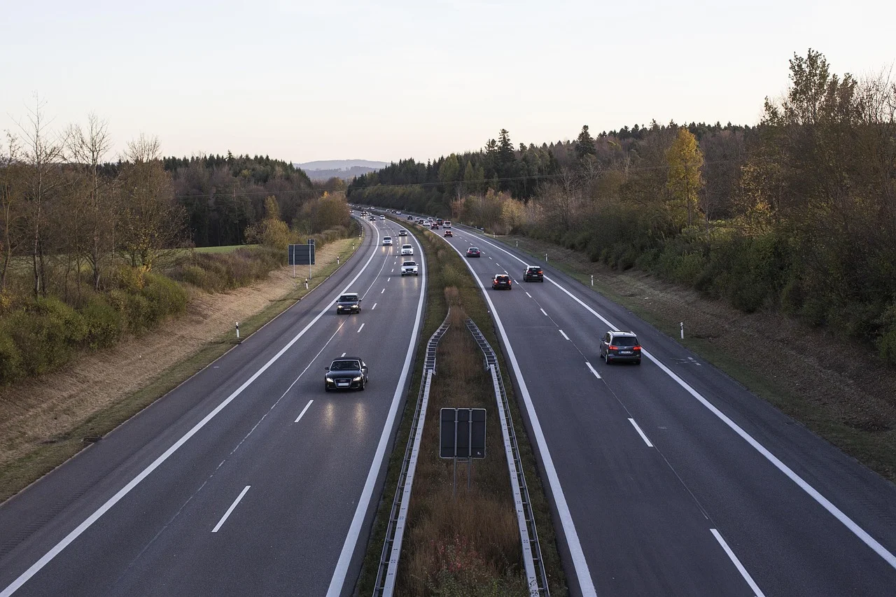 Traffic Disruptions in Köln: A Complete Stop on A4 for a Week!