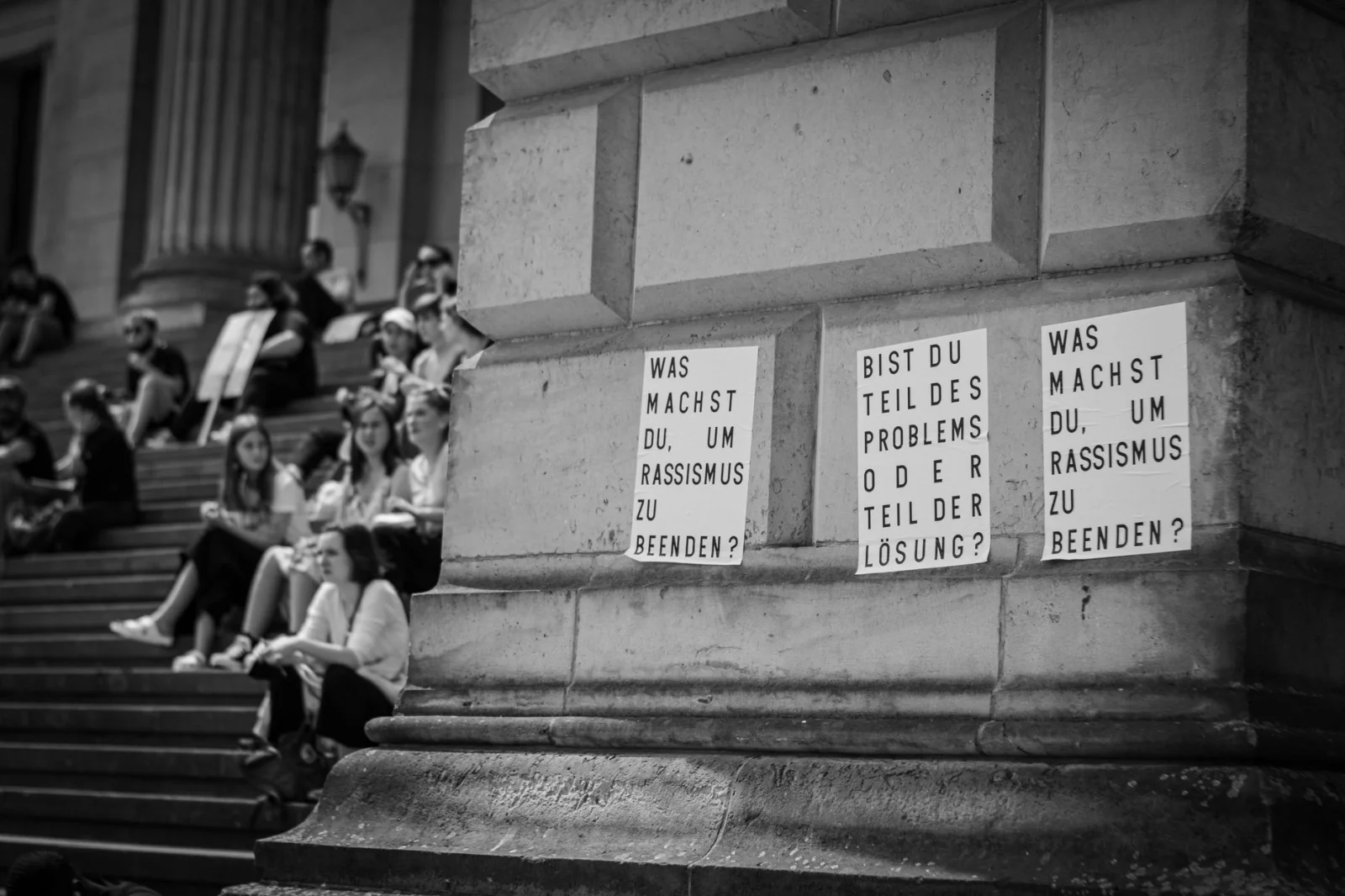 Leftists Clash in Berlin: Uprising for Palestine at "La Casa"