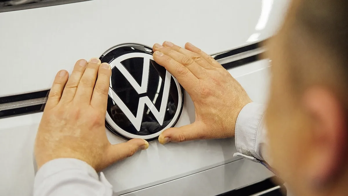 Senior Managers Join Forces to Reduce Working Hours in Germany