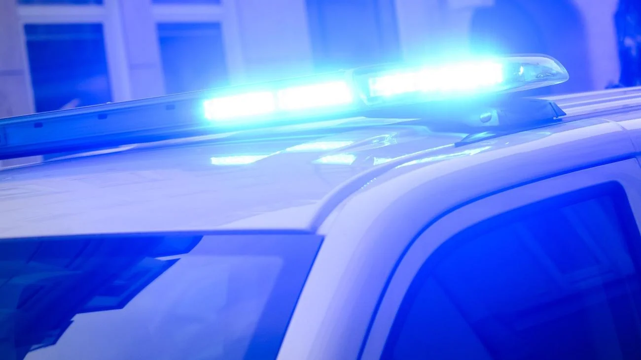 Tragedy in Lübeck: Young Woman Loses Her Life in Accident