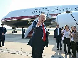 Trump's Controversial Flight with a Luxurious Jet Gifted by Qatar