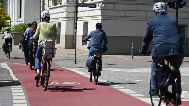 Family Conflicts and Huge Debts: A Serious Warning from Hamburg