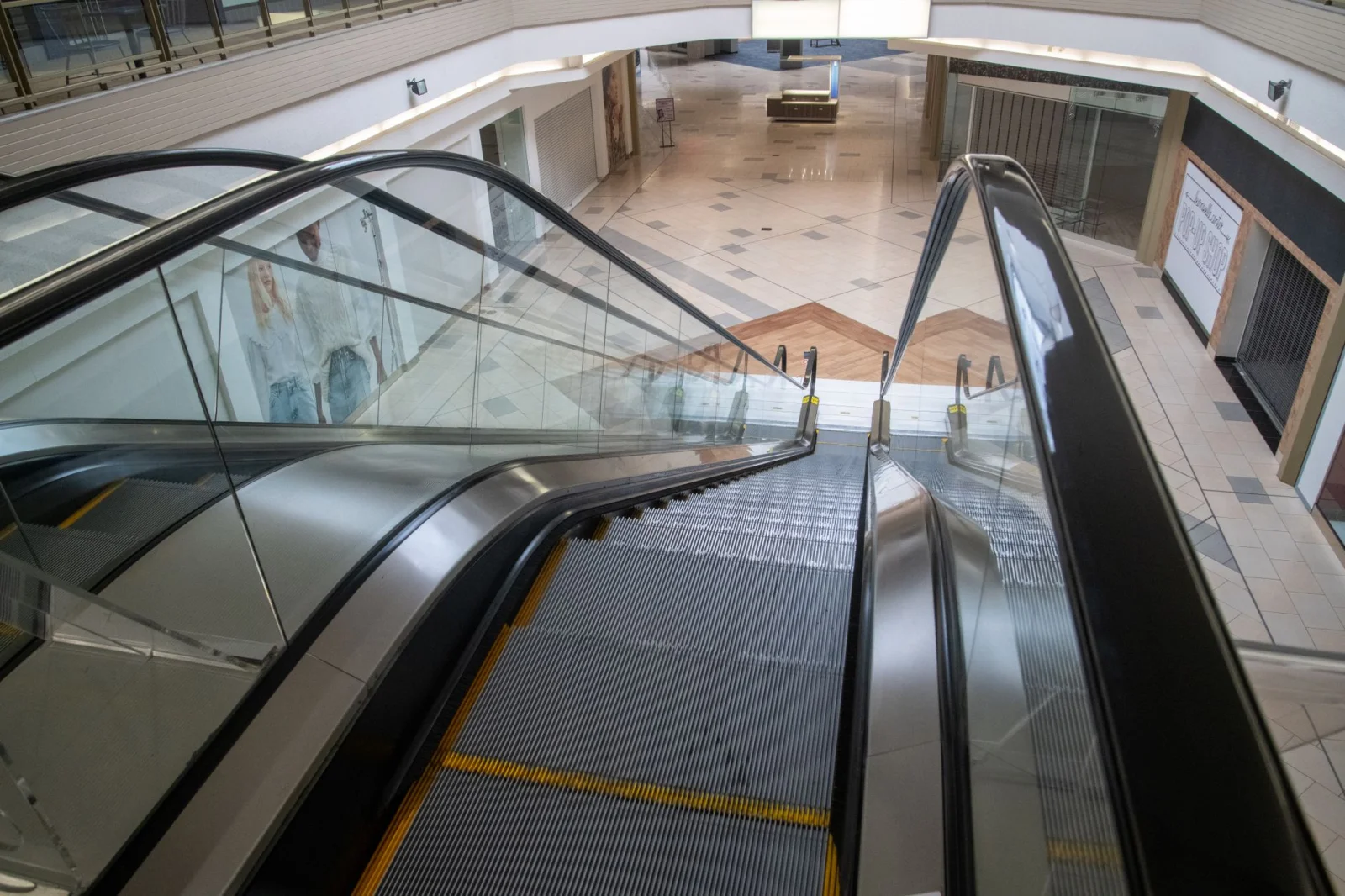 Galleria Magdeburg Store on the Brink of Closure!