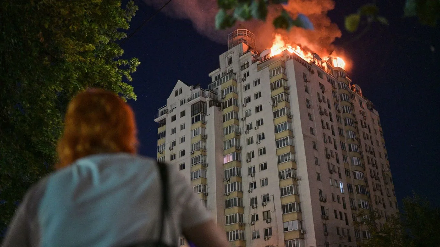 Intense Russian Airstrikes on Ukrainian Cities