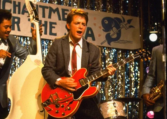 Strange Flaws in 'Back to the Future'; The Guitar That Shouldn't Have Existed!
