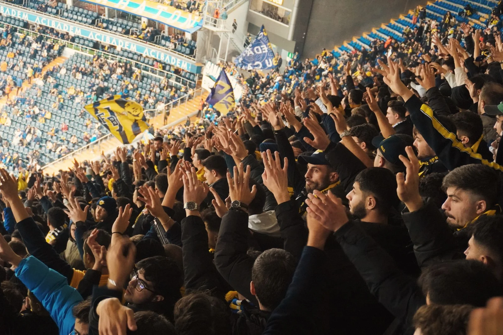 After the defeat against Paraguay: The psychological challenges of fans and strategies to escape despair!
