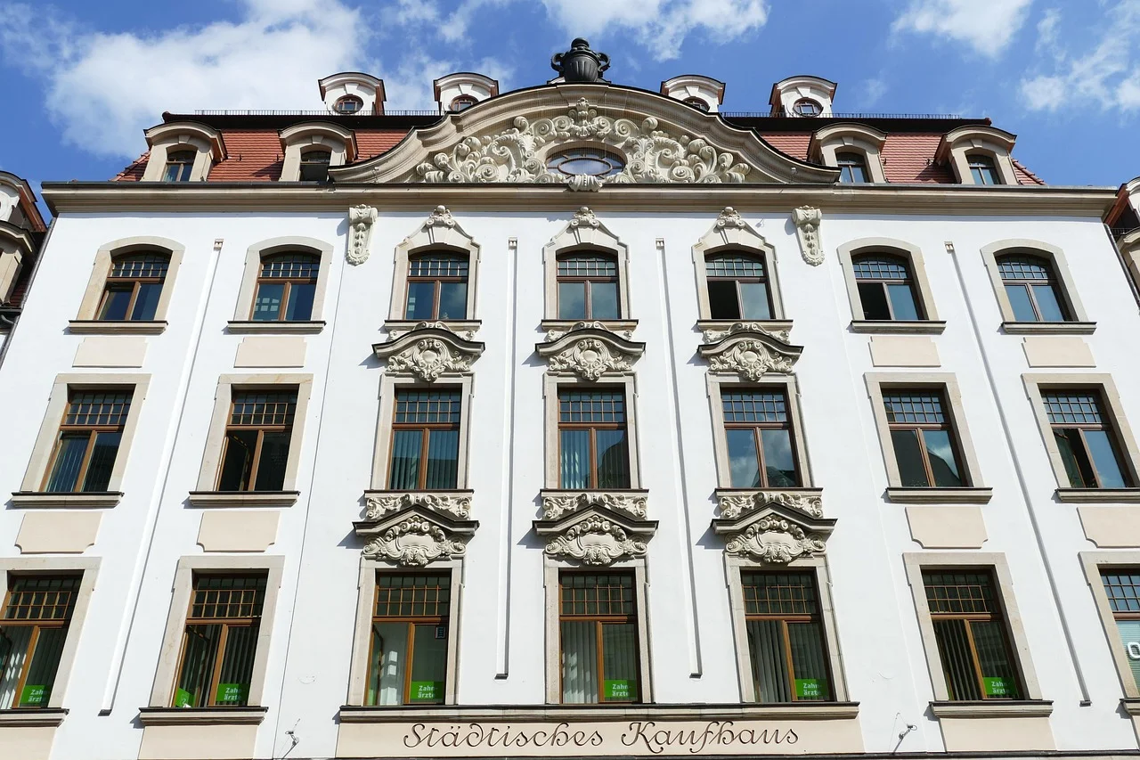 The Danger of Closure for Large Stores: Will Galleria Oldenburg Face a Similar Fate?