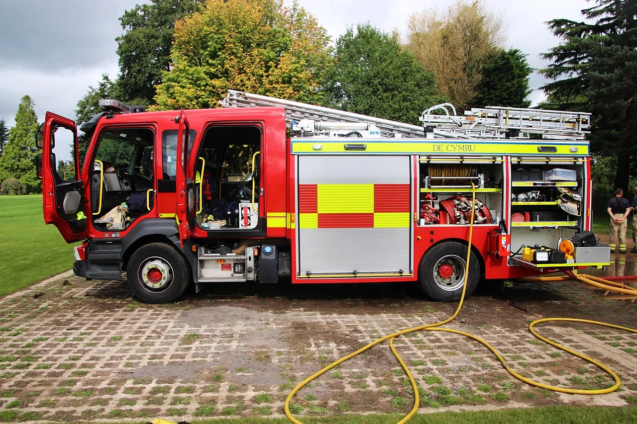 Fire Department on Standby: Woman Mistook Steam for Smoke!