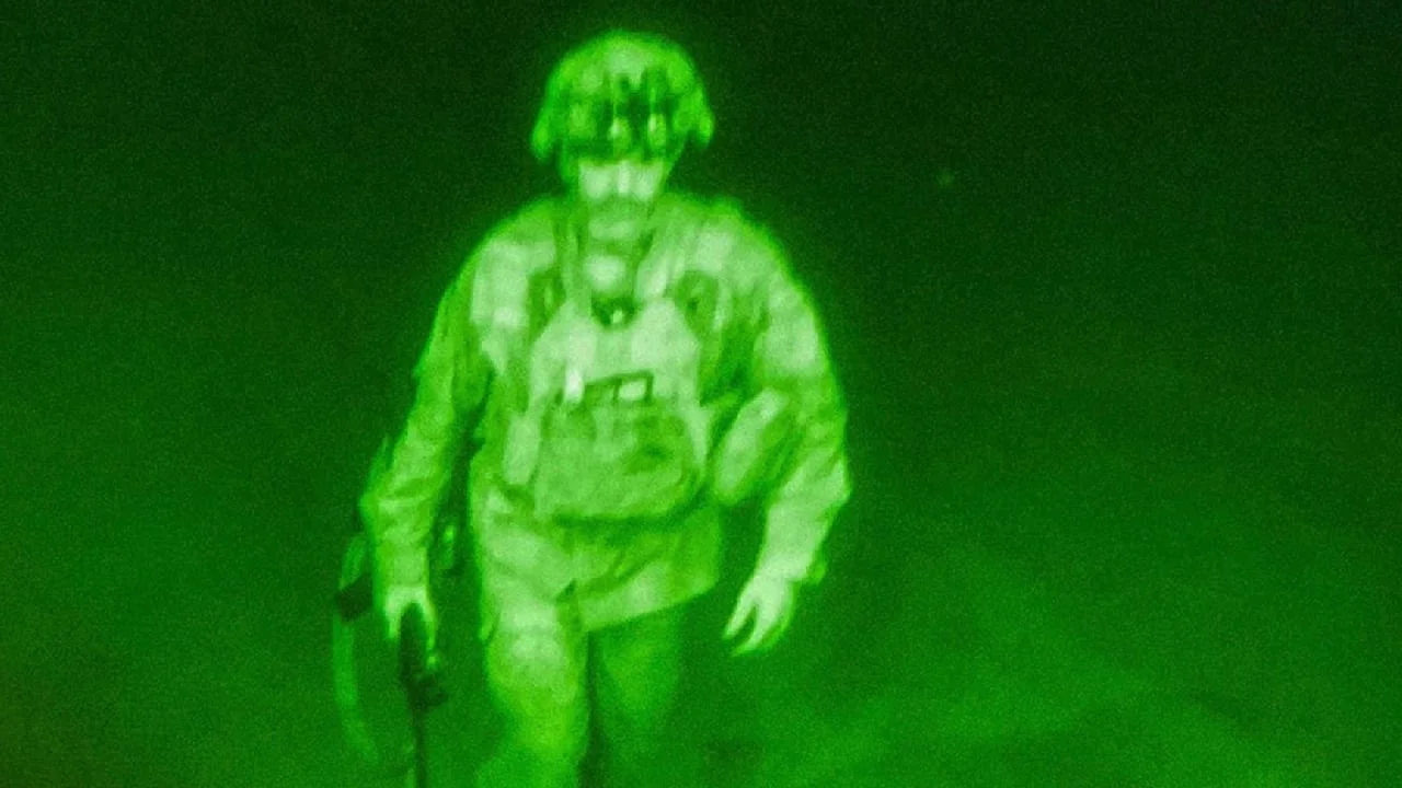 Controversial Departure of Trump's Secretary of Defense; Last American Leaves Kabul for Germany