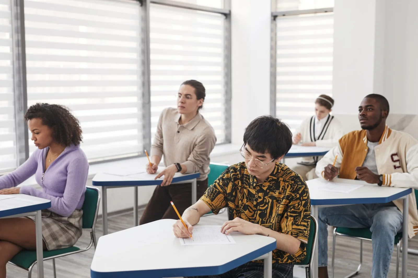 Germany in the Fire of the Educational Crisis: Lessons from Past Failures