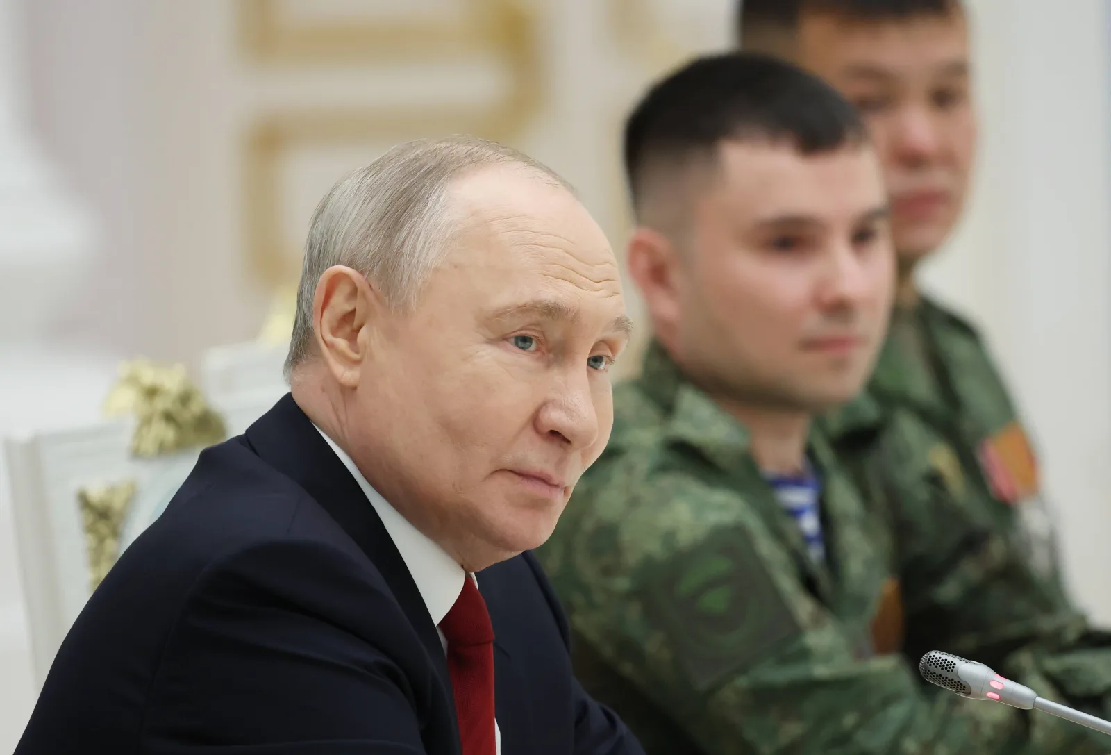 Ukraine's New Weapon: How a Balloon Can Bypass Russian Defense