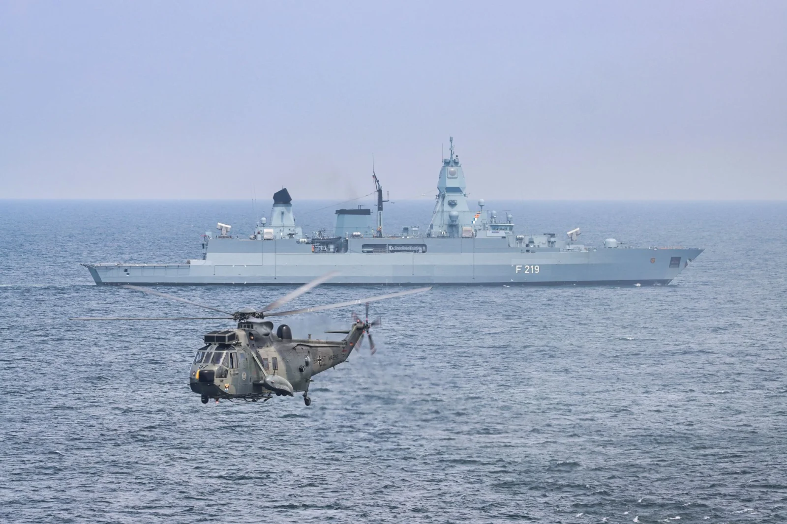 Germany on the Brink of Tension: Navy Ready for Battle in the Baltic Sea