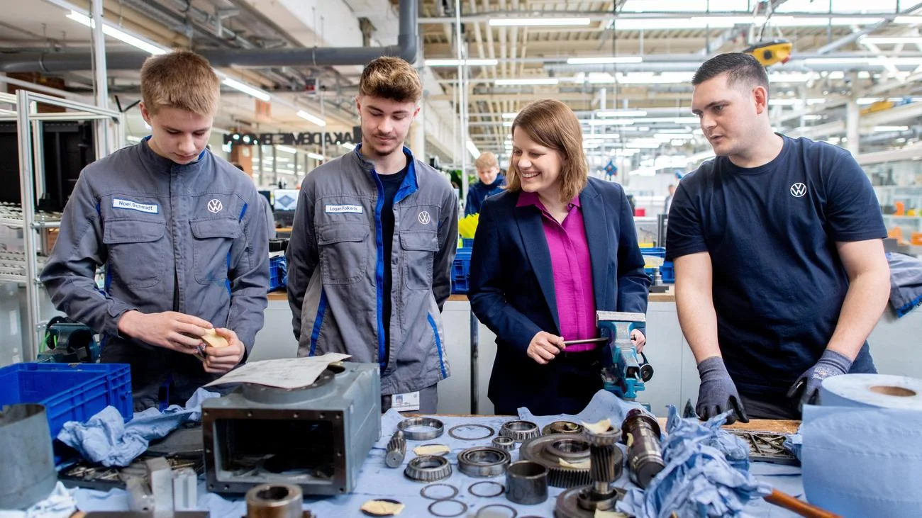 Controversy at Volkswagen: Factories at Risk of Closure!