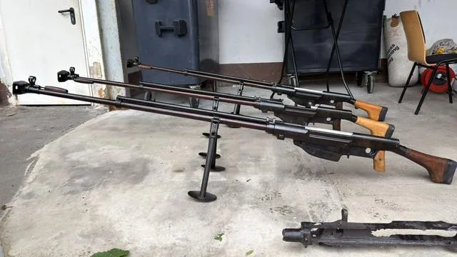The Discovery of a Hidden Weapons Cache in Ramschahd