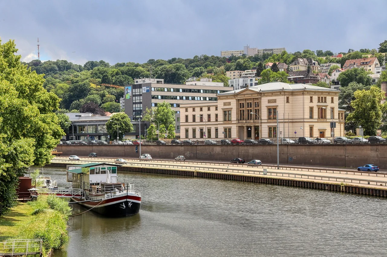 New Challenge in AfD: Can Mustorf Defeat Weidel?
