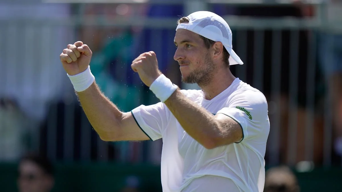 Stunning Tennis Talent: Struff Sets an Unprecedented Record