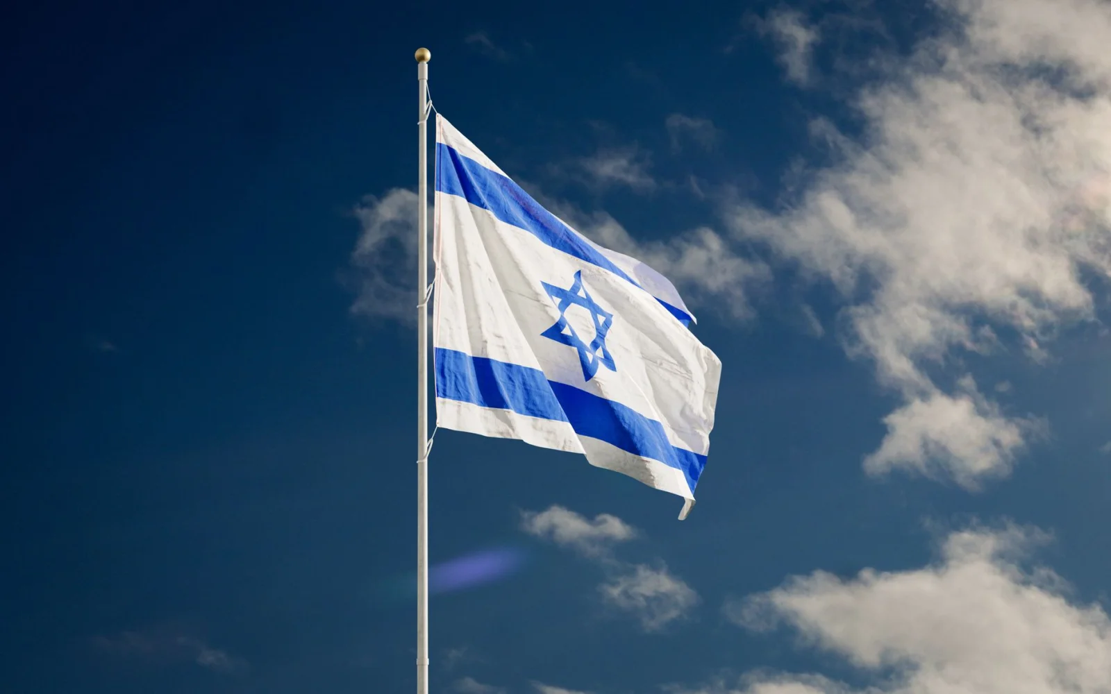 Controversial Visit of the German Foreign Minister to Israel