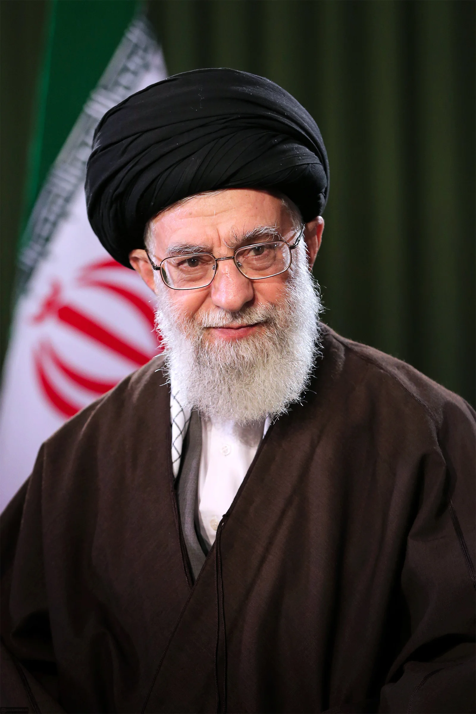 Farewell Ceremony for Ayatollah Khamenei: Tears and Anthems Alongside Banners