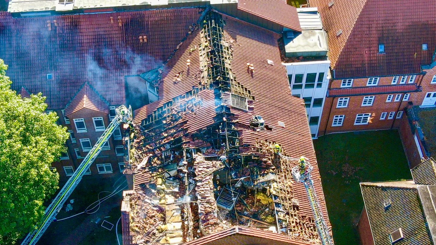 Deadly Fire in Hospital; Millions of Euros in Damage!