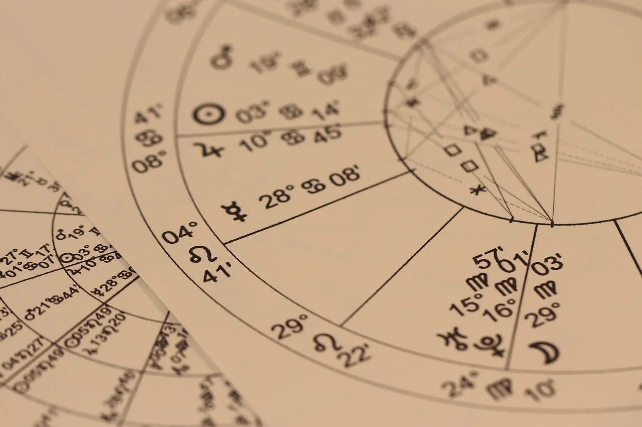Weekly Secrets for Taurus: Love and Peace Await You!