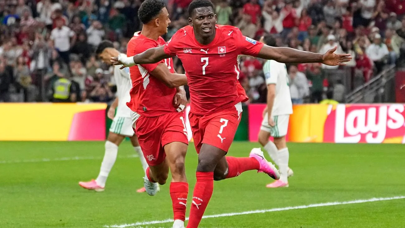 Switzerland's Powerful Victory Against Algeria: Manzabawy Becomes a Sensation!